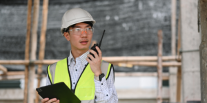 Harga Radio Handy Talky: Update Lengkap Motorola, VEV, Icom